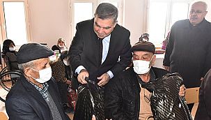 Vali Işık Büyüklerimiz Unutmadı 