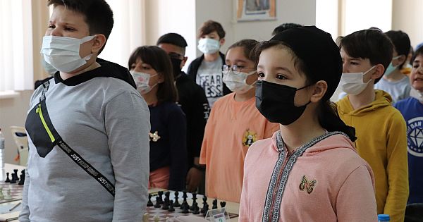 Karaman’da Polis Haftası Satranç Turnuvası Başladı