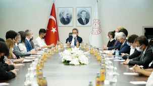 Milli Eğitim Bakanı Özer, okula devam oranını açıkladı