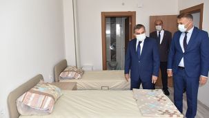 Vali Işık: "Öğrencilerin her türlü ihtiyaçlarını karşılayacağız"