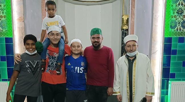 Gençler sabah namazında buluştu