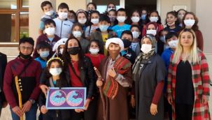 Karaman TOKİ Ortaokulu Öğrencilerine KMÜ'de Yunus Emre Dersi