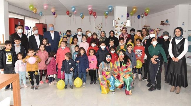 Işık ailesi engelli ve kanser hastası çocuklarla bir araya geldi