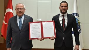 KMÜ ve Uğur Okulları arasında protokol imzalandı