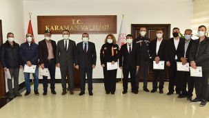 Vali Işık fedakâr personelleri ödüllendirdi