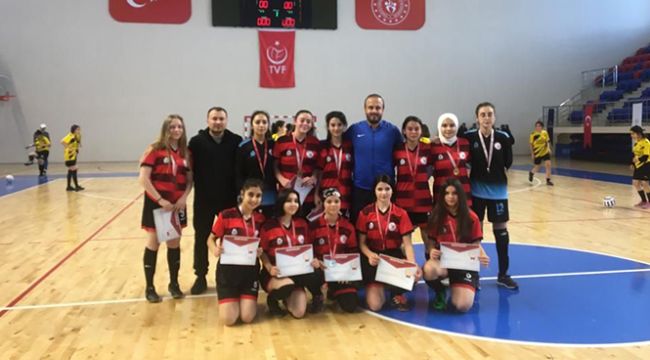 Karaman Spor Lisesi Adını Yarı Finallere Yazdırdı
