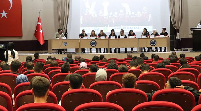 Türkiye'nin Engel Tanımaz Kadınları Gençlerle Buluştu
