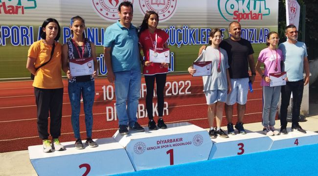 Karamanlı Atletler Diyarbakır'da Gururlandırdı!