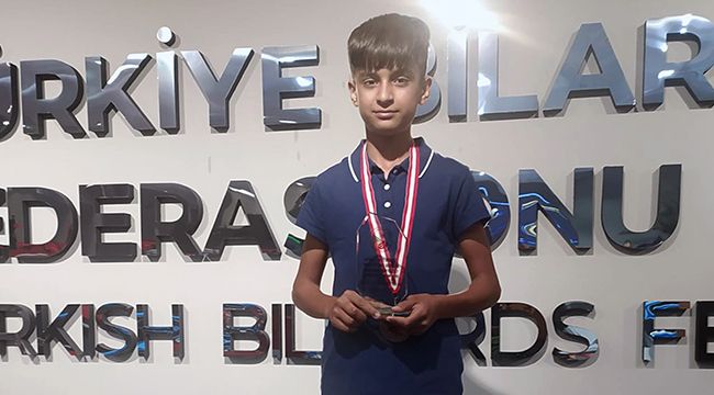 Karamanlı Genç Bilardocu Türkiye Üçüncüsü Oldu