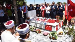 Karamanlı 15 Temmuz şehidi mezarı başında anıldı