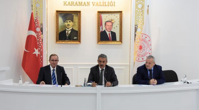 Vali Akkoyun, köy muhtarları ile buluştu