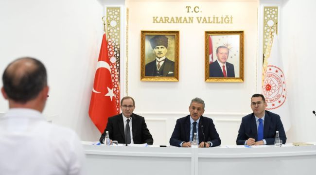 Vali Tuncay Akkoyun, muhtarlarla biraraya geldi