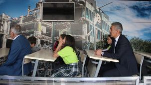 Vali Akkoyun, memleketi Elazığ'da yaşanan depremi birebir yaşadı