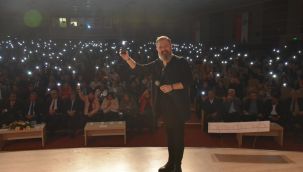 Talha Bora Öge'den öğretmenlere unutulmaz bir akşam