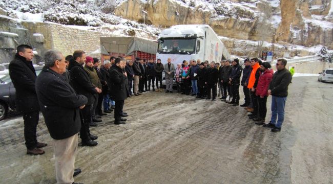 Ermenek ilçesinden deprem bölgesine 1 tır dolusu yardım