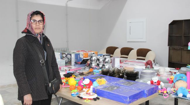 Karaman'da depremzedeler için yardımlar devam ediyor