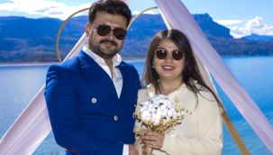 Deprem nedeniyle yapamadığı evlenme teklifini memleketinde yaptı