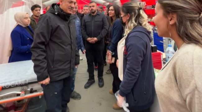 Koordinatör Vali Tuncay Akkoyun'dan 14 Mart Tıp Bayramı Ziyareti