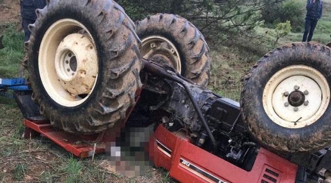 Karaman'da devrilen traktörün sürücüsü hayatını kaybetti 