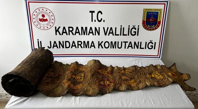 Karaman'da piton derisi üzerine yazılı kabartmalı tılsım ele geçirildi