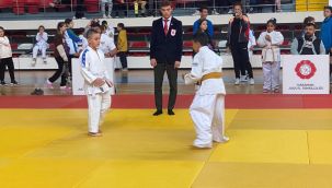 Karaman'da Türk Dil Kupası Judo Şampiyonası başladı 