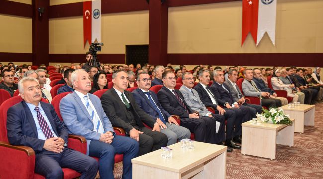 KMÜ'de Elma Paneli Düzenlendi