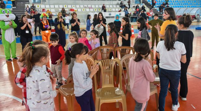 KMÜ'de Hıdrellez Çocuk Şenliği düzenlendi 