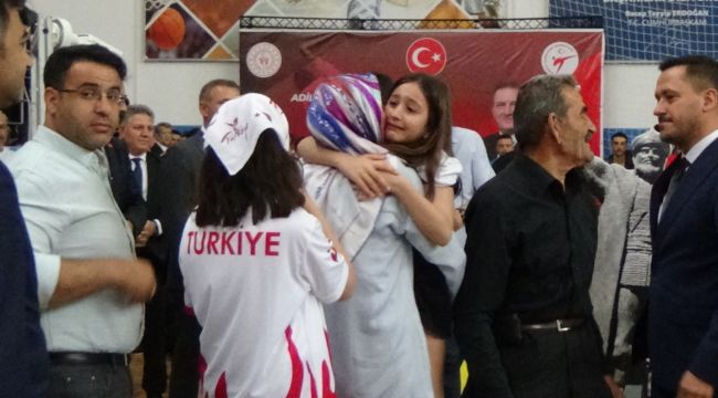 Gençler Tekvando Türkiye Şampiyonasında duygusal anlar yaşandı 