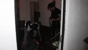 Karaman'da şafak operasyonu, çok sayıda gözaltı var