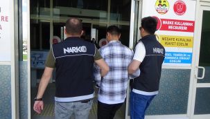 Yolcu otobüsünde uyuşturucuyla yakalanan 2 kişi tutuklandı 