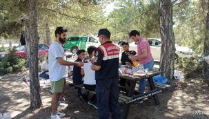 Jandarma vatandaşları orman yangınlarına karşı bilgilendirdi 