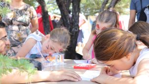 Karaman'da çocuklar, "Damla Gönüllülük Hareketi" projesi ile doyasıya eğlendi 