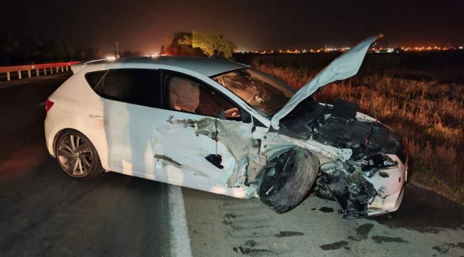 Karaman'da otomobiller çarpıştı: 6 yaralı 