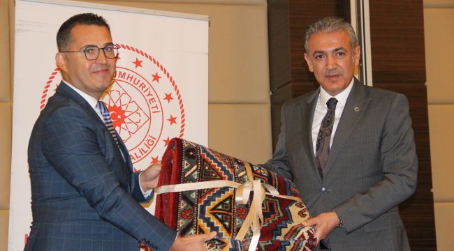 Vali Tuncay Akkoyun: " Kubbede bir hoş seda bırakabildiysek ne mutlu bizlere" 