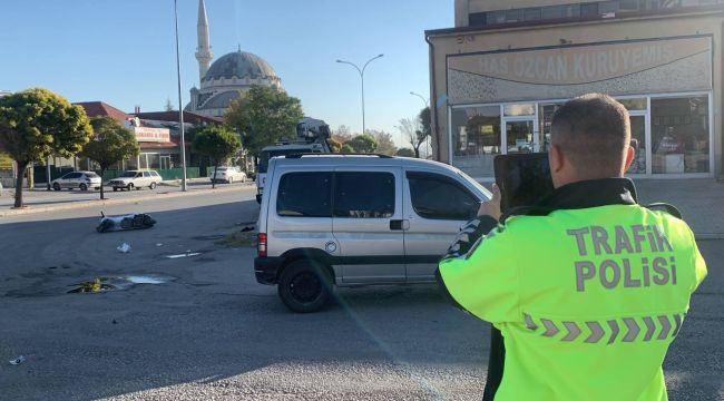 Karaman'daki kazada motosiklet sürücüsünün ölümden döndü