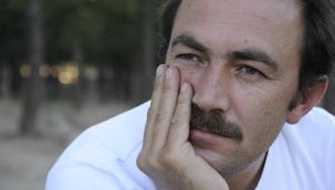 Üvey oğlu tarafından bıçaklanan kamu görevlisi baba hayatını kaybetti 