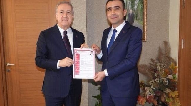 Savaş Kalaycı, adaylık başvurusunu yaptı