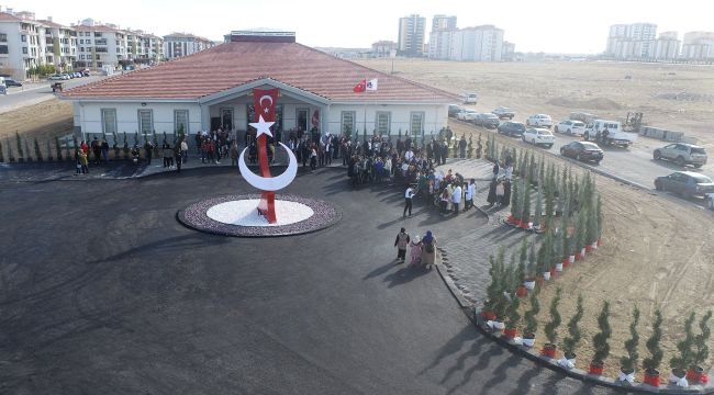 Belediyenin projesi "Çocuk Oyun Köyü" anlamlı bir günde hizmete açıldı 