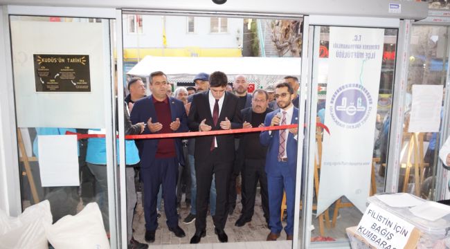 Ermenek'te Filistin yararına hayır çarşısı açıldı 