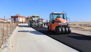 Karaman Belediyesinde asfalt çalışmaları devam ediyor