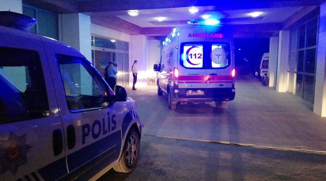 Karaman'da biri köy muhtarı 3 kişi bıçaklanarak ağır yaralandı
