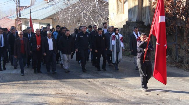 Sarıveliler'de "Sarıkamış Şehitlerini Anma Günü Yürüyüşü" düzenlendi 