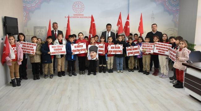 Karaman'da minik öğrencilerden duygulandıran etkinlik 