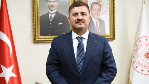 Vali Sarıibrahim: "Gazetecilik zor şartlar altında icra edilen, önemli bir meslektir" 