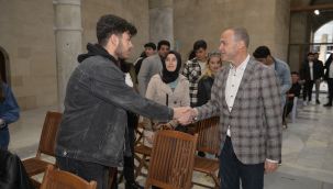 Akgün: "Yeni Türkiye'yi gençler şekillendirecek"