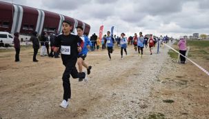 Atletizm geliştirme grup yarışmaları Karaman'da yapıldı