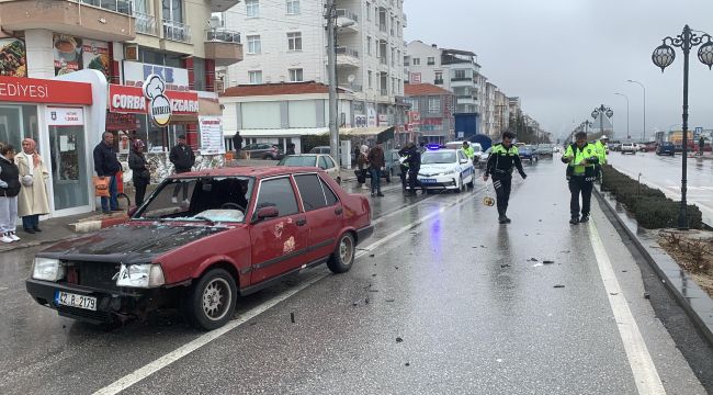 Karaman'da otomobilin çarptığı yaşlı çift yaralandı 