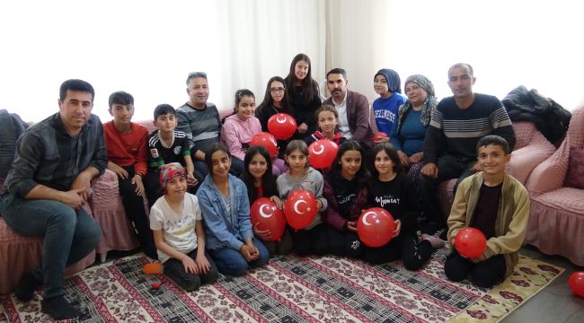 Havva'ya arkadaşlarından sürpriz 23 Nisan kutlaması 
