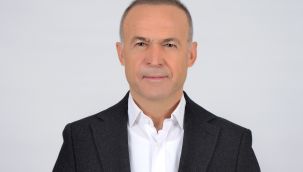 Mevlüt Akgün: "Yeniden başkan seçilen Savaş Kalaycı'yı kutluyorum"