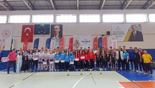 Karaman'da düzenlenen Oturarak Voleybol Türkiye Şampiyonası sona erdi